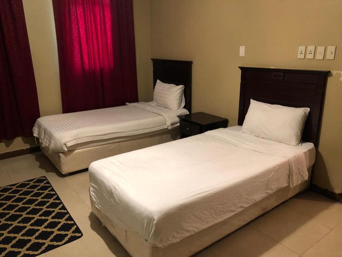 Inwan Residential Units Aparthotel Дамам Екстериор снимка